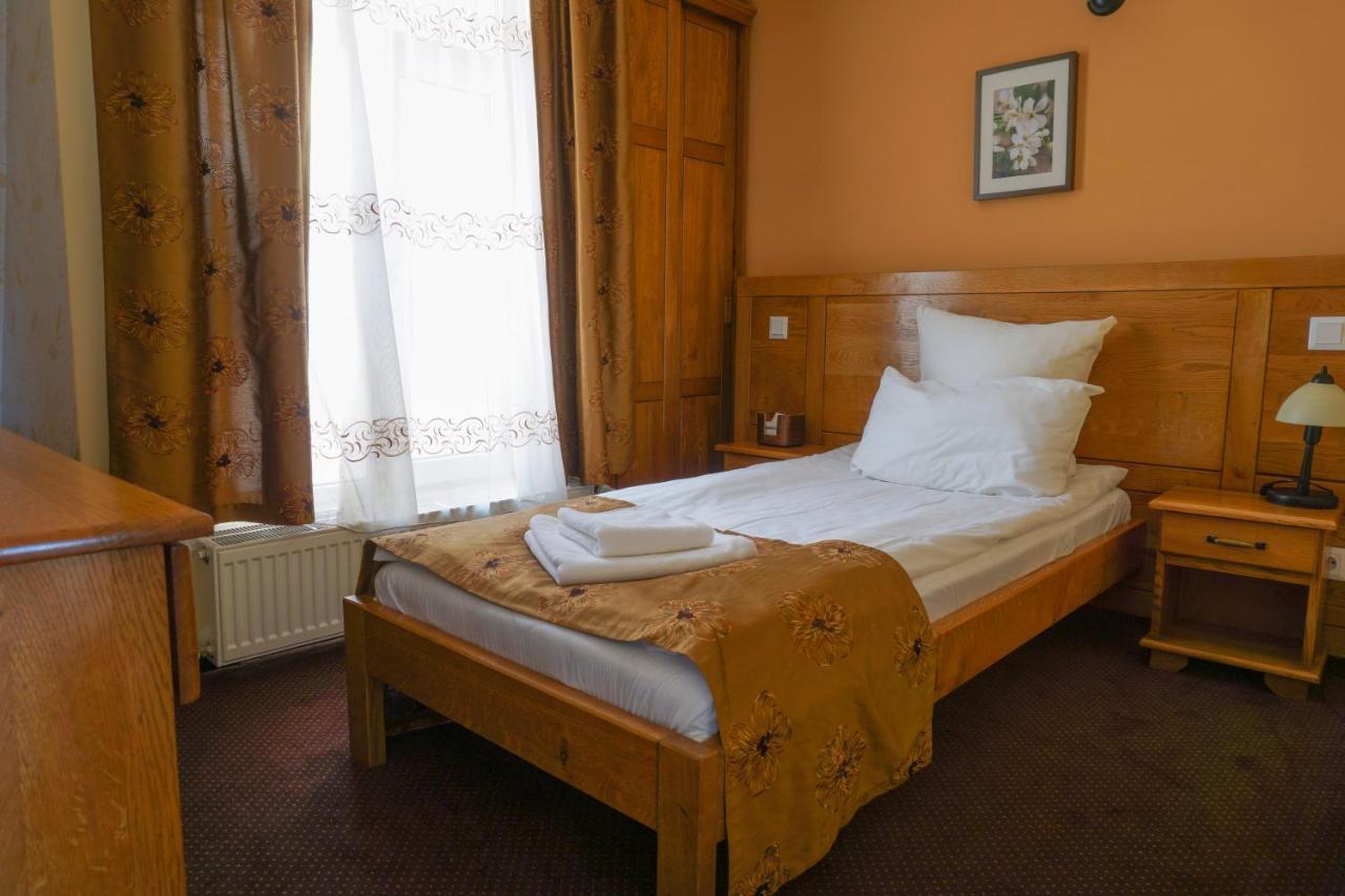Pension La Fontana Baia Mare Exteriér fotografie